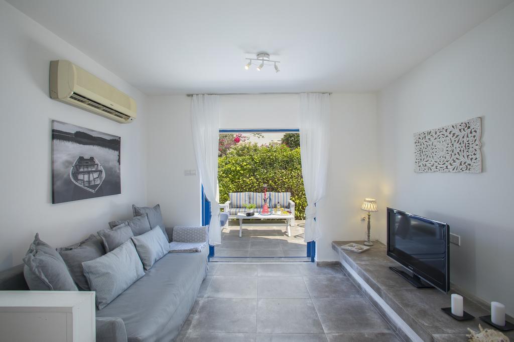 Protaras Villa Loulla Szoba fotó